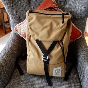 topo designs y backpack